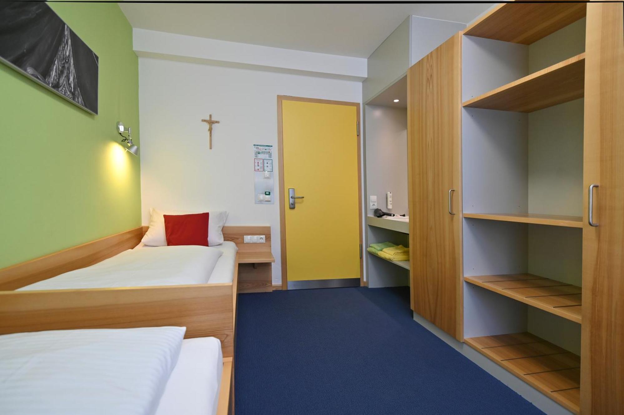 Bildungs- & Tagungshaeuser Vierzehnheiligen Bad Staffelstein Esterno foto